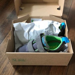 NWOT Plae Ty Shoes (Sz 10)